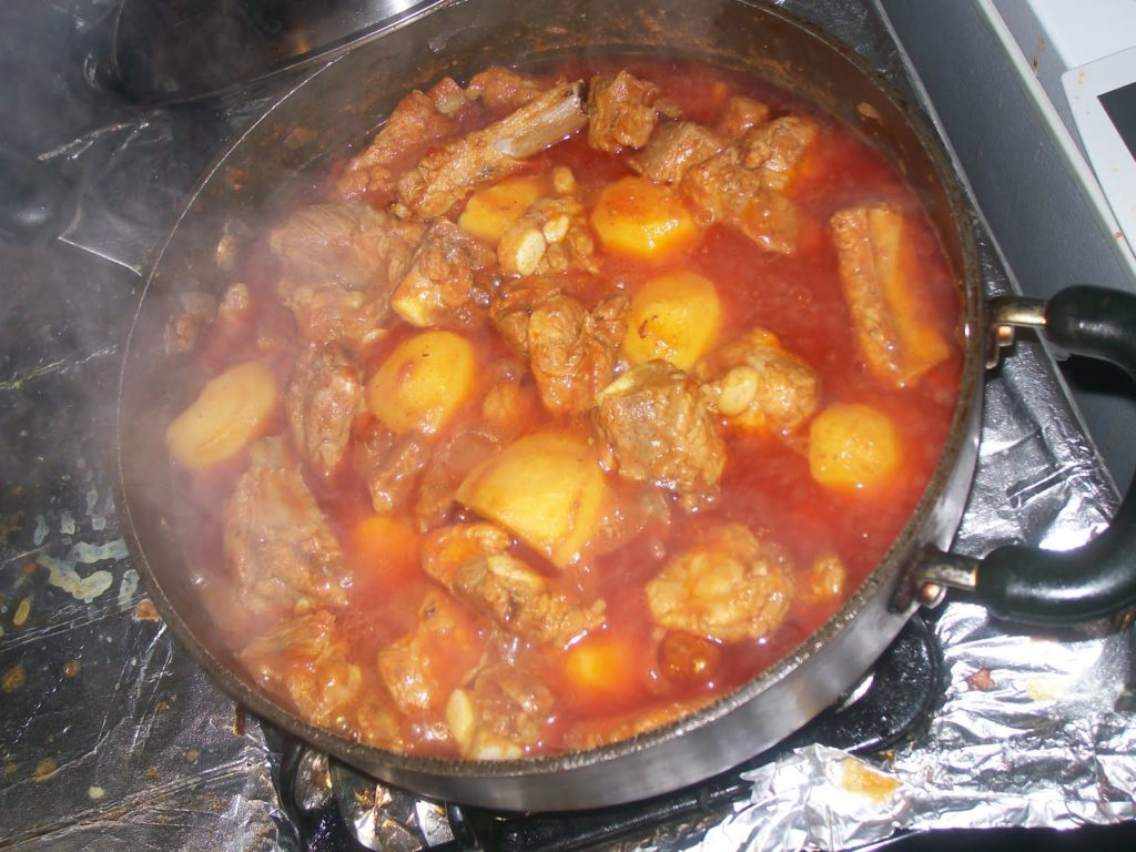 CUBAN CUISINE Cuban Chicken Stew (Guisado de Pollo) Recipe. + COCINA