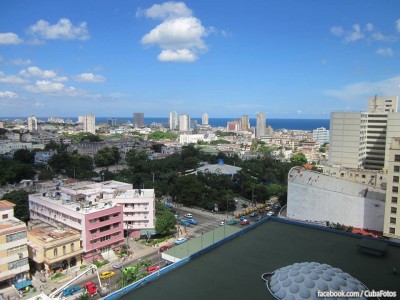 SANTERÍA: PALEROS AND SANTEROS help Cuban Exodus. (Photos) * * SANTERÍA