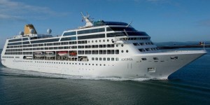 Carnival-volunteer-cruise-fathom-900x450