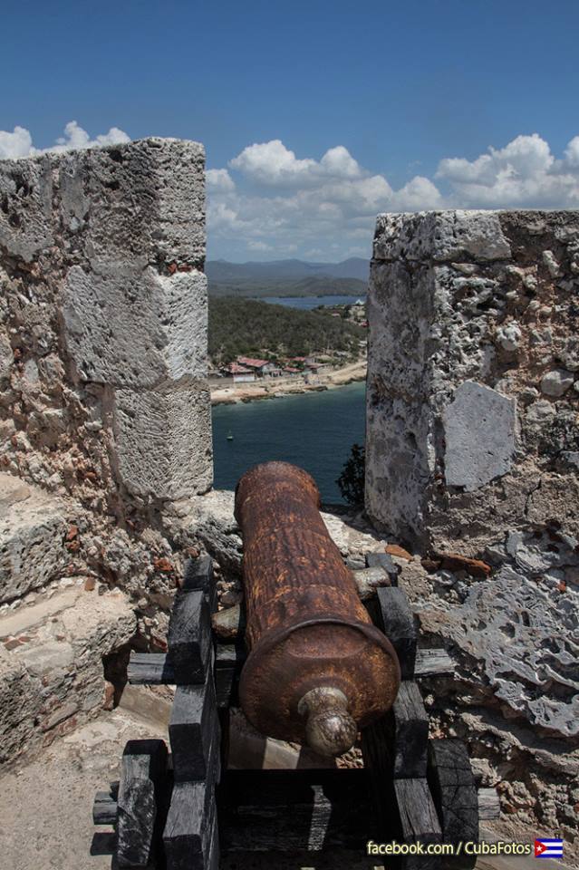 CUBA HOY/TODAY: El Castillo del Morro de Santiago de Cuba.