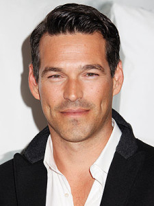 eddie-cibrian-300