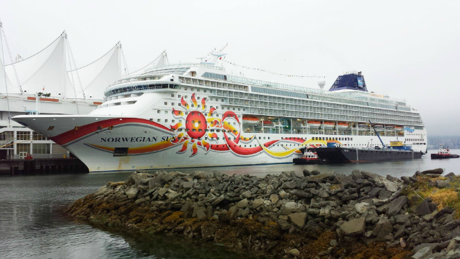 norwegian-sun-lights-up-gloomy-vancouver