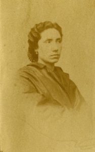 Poetisa Rosalia Castro.