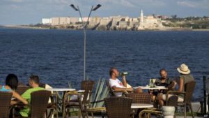 141220194948_cuba_turismo_624x351_ap