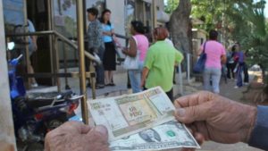 EE-UU-alcanzaron-millones-EFE_CYMIMA20170818_0002_17