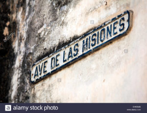 placa-vintage-nombre-de-calle-la-habana-cuba-ehkbmb