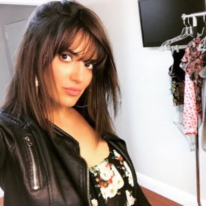 DO8NjIlX4AEQDEc-300x300