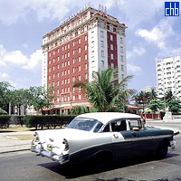 hotel-presidente-facade-200
