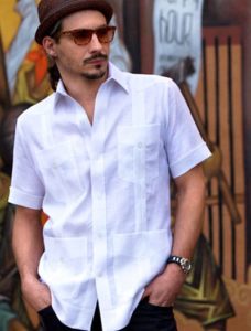 Guayabera-Man2-400