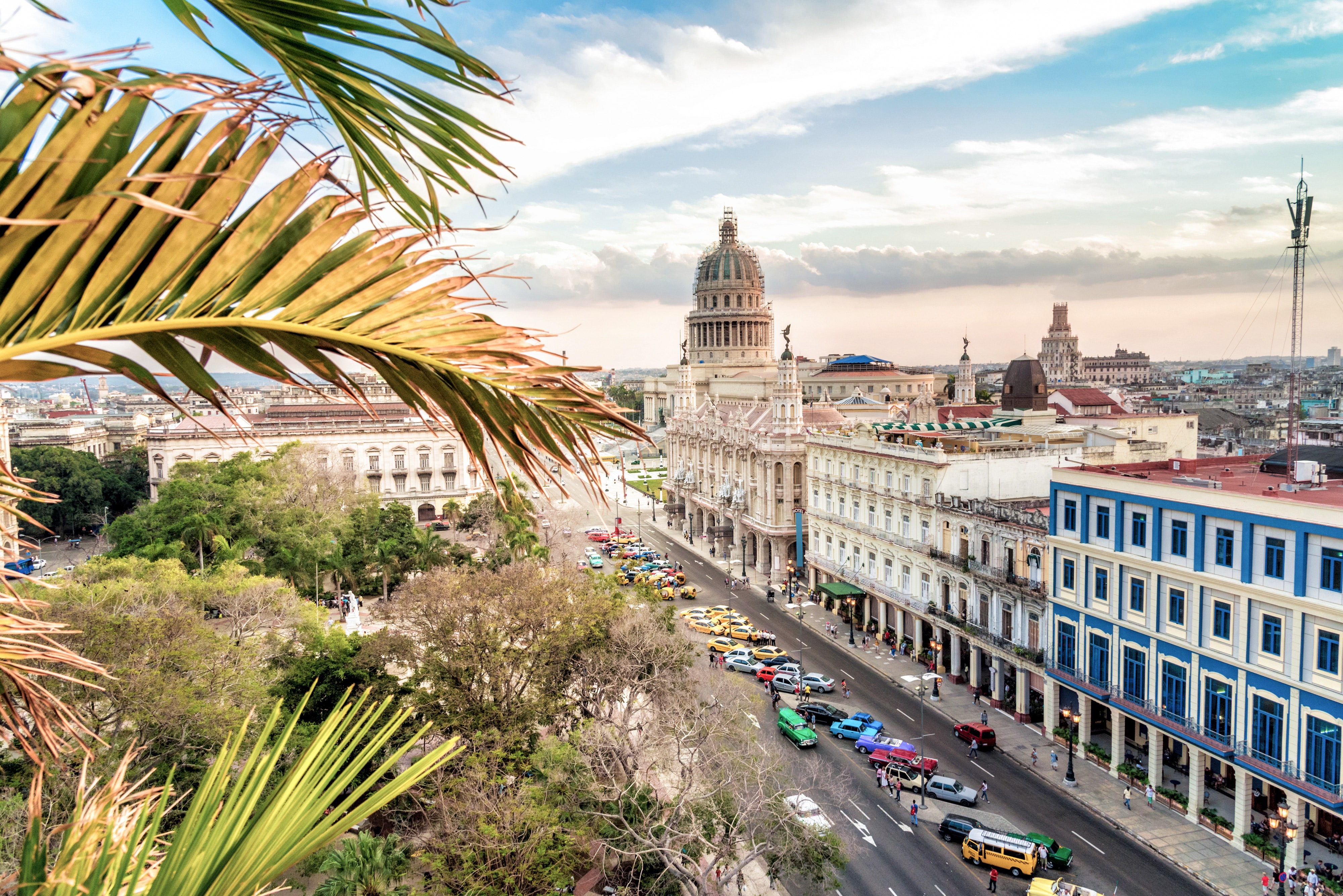 Виды куба. Куба столица. Куба Гавана достопримечательности. Гавана площадь свободы. Куба Гавана сверху.