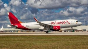 02092018_Avianca_N748AV_A320_KMIA_NAEDIT_26660786768-700x394